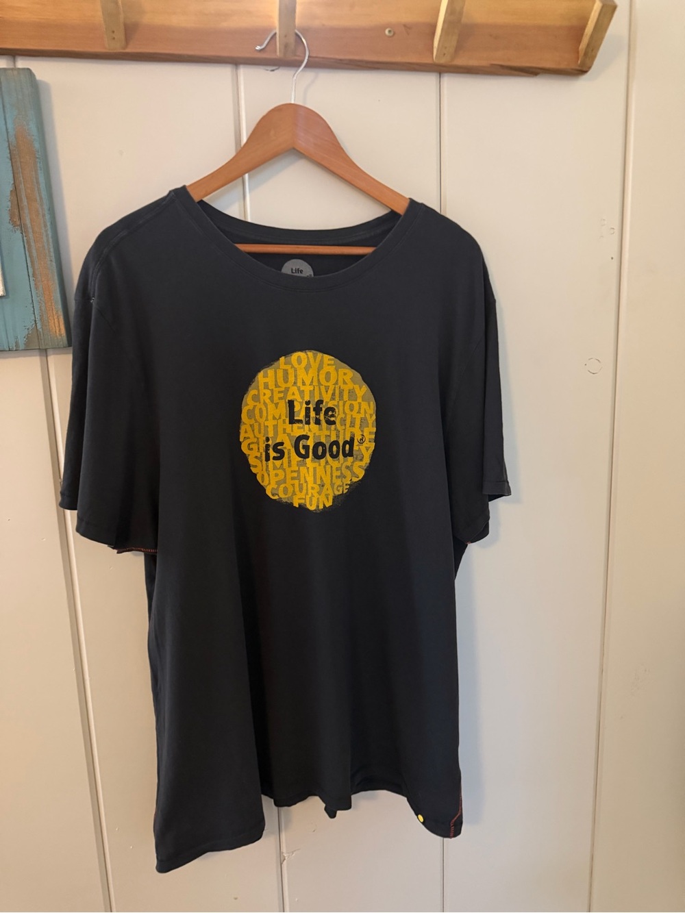 Life is Good T Shirt Mens XXL Slim Fit Black Yellow Graphic Tee Made Peru